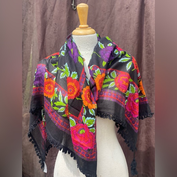 🤗25-You Are Fantastic❤️ SJ Collection Floral Scarf - Picture 13 of 13